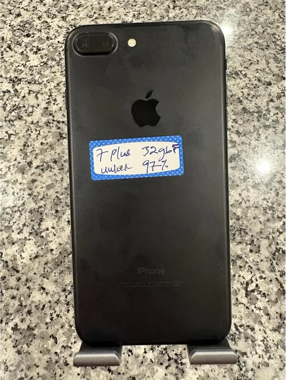 Apple iPhone 7 Plus - 32 GB - Black(Unlocked) Battery Health 97% F